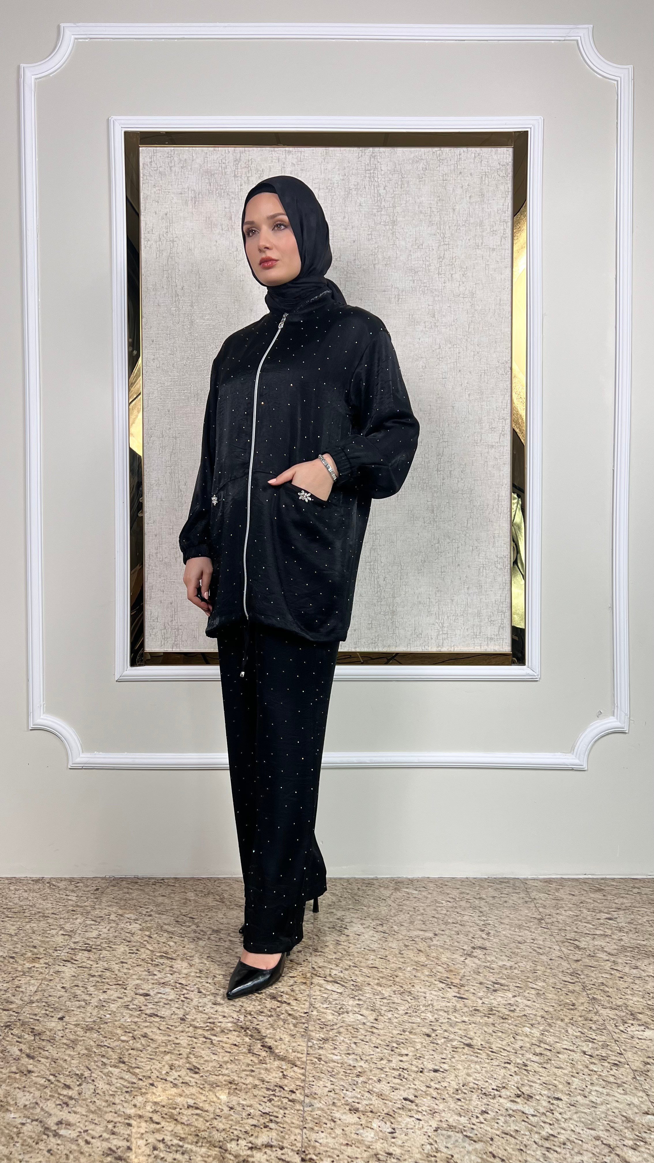 Fermuarlı Hırka ve Pantolonlu Takım 3223