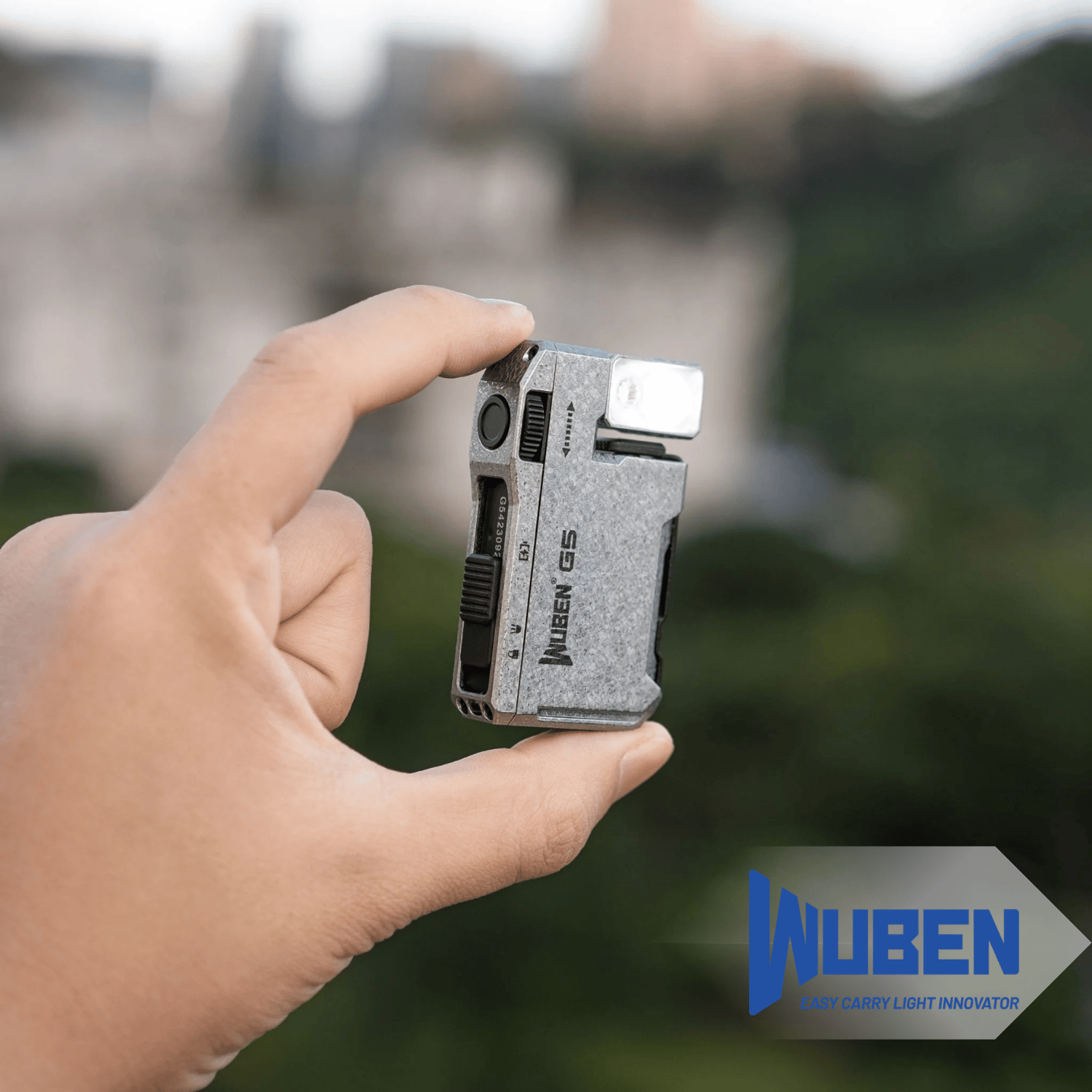 G5 400 Lümen USB-C Şarj Edilebilir Mini LED El Feneri Mıknatıslı & Anahtarlık Tipi EDC Fener | Siyah