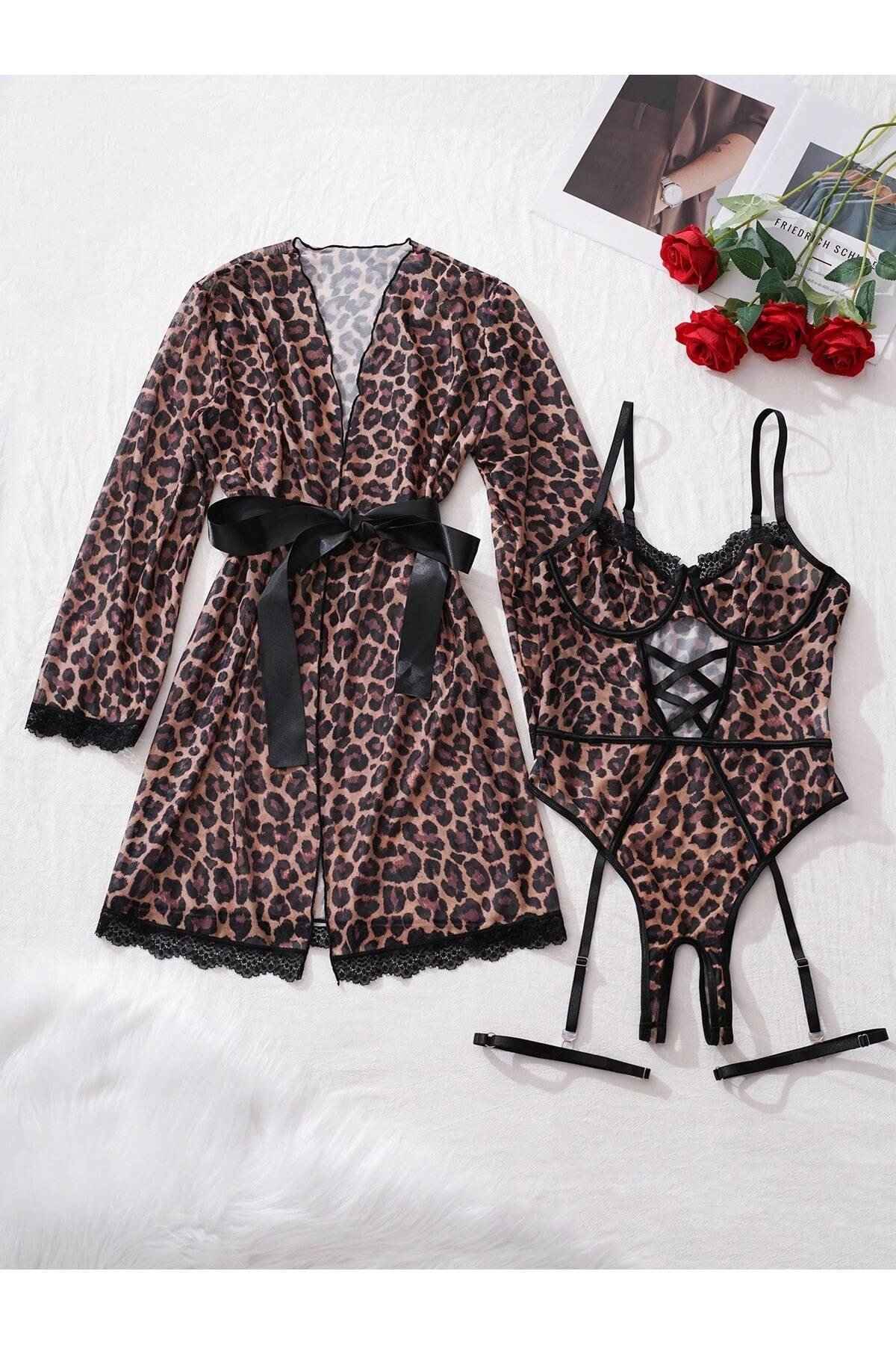 Kadın Leopar Desen Jartiyerli Bodysuit Sabahlık Gecelik Takım - Sınırlı Üretim