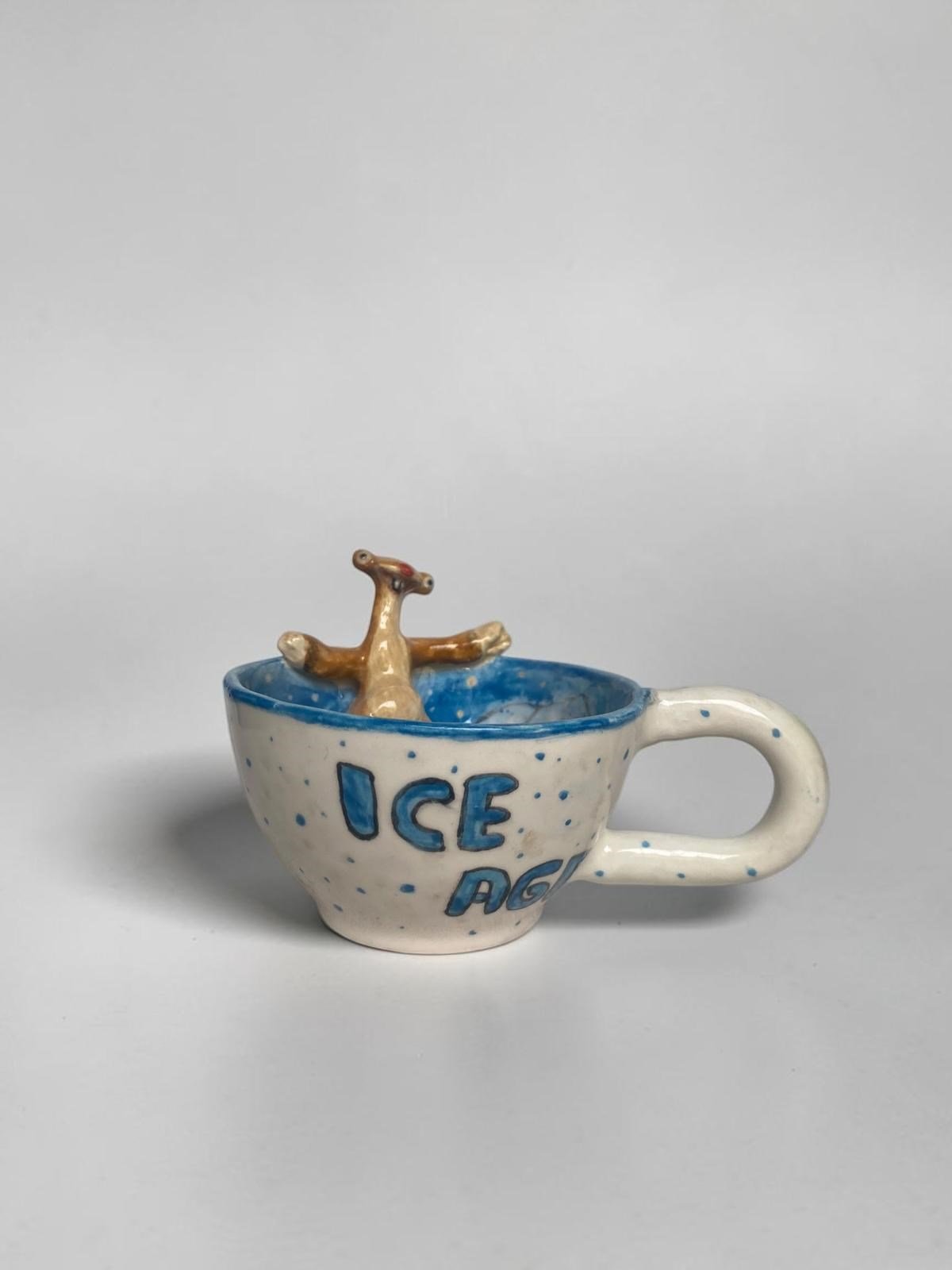 ICE AGE-Sid on the rock!