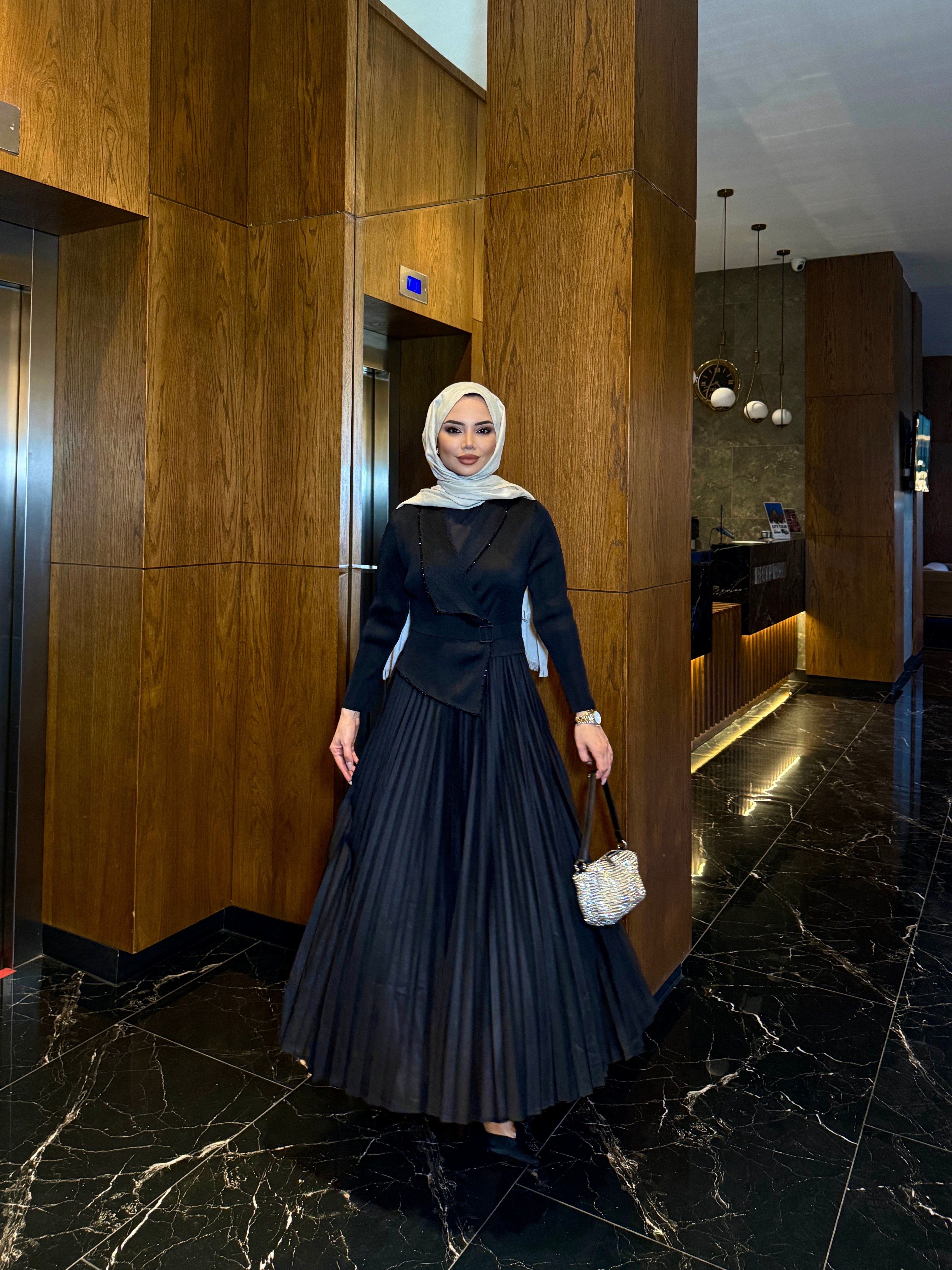 Layra 19 İthal Elbise