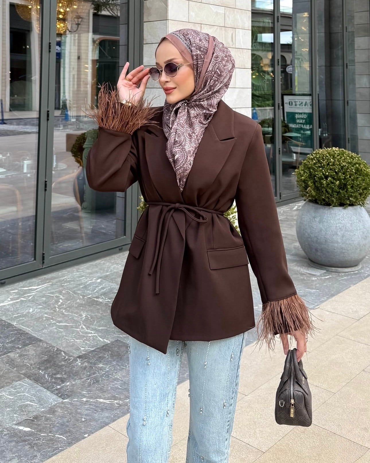 Tüy Detaylı Blazer Ceket Kahverengi