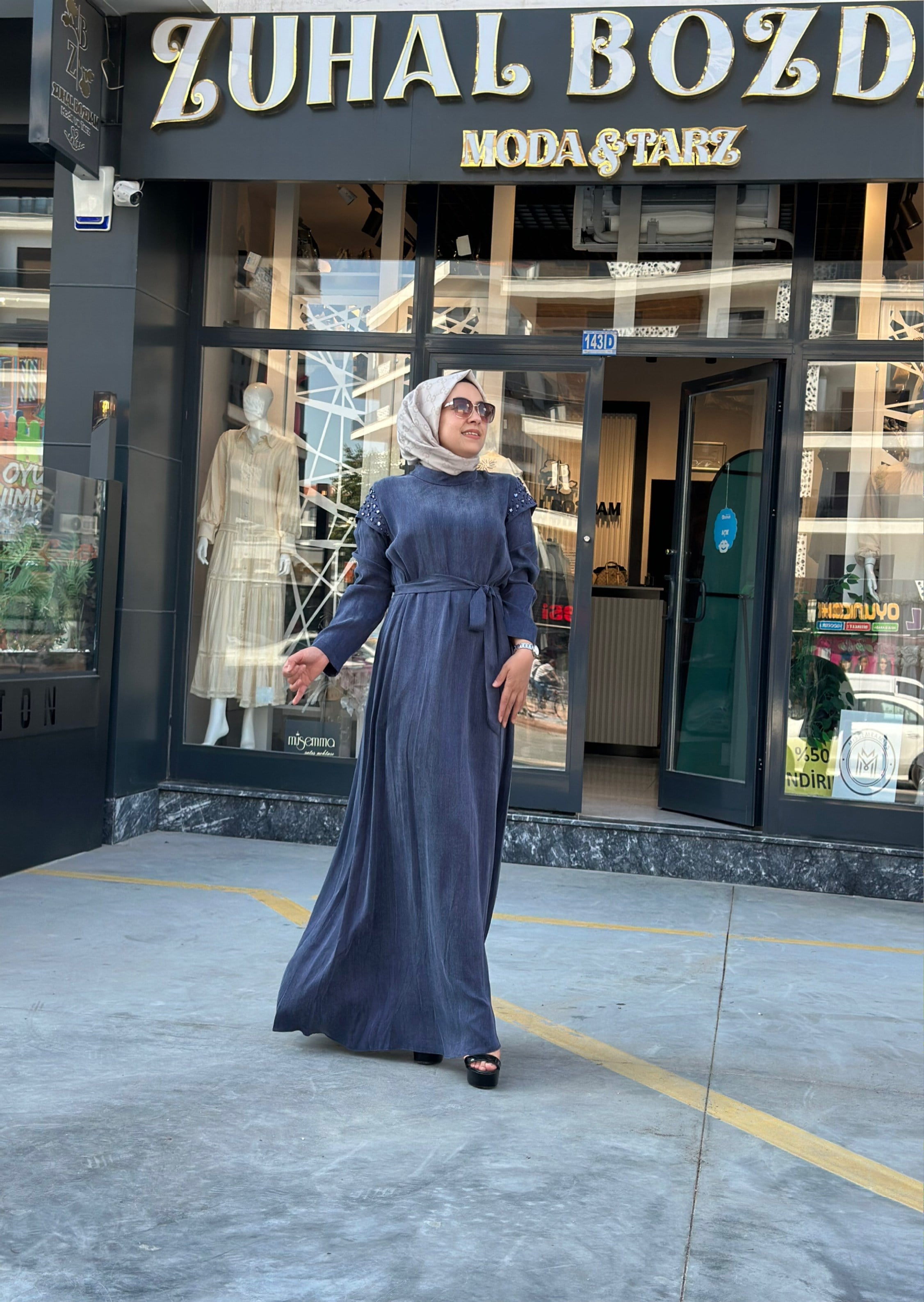 Qupra Omuz Taş Detaylı Qupra Elbise Lacivert