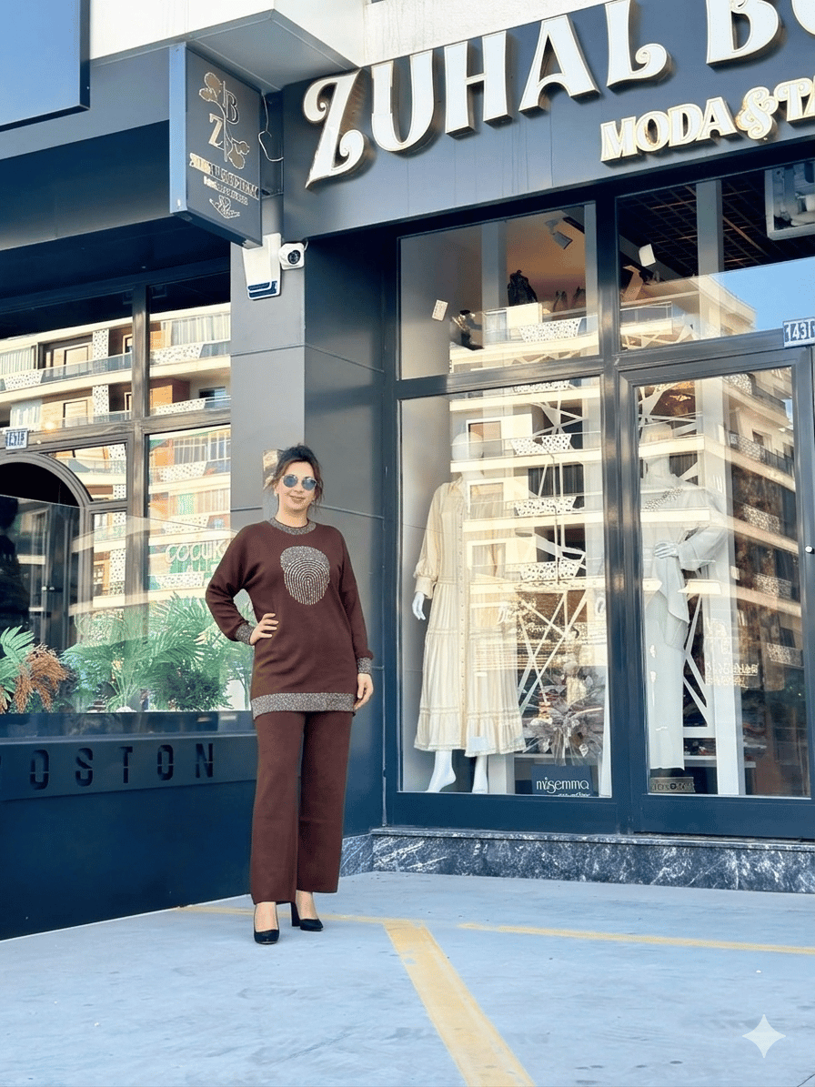 Taş Detaylı Esnek Kumaş İkili Pantolon Takım Kahverengi