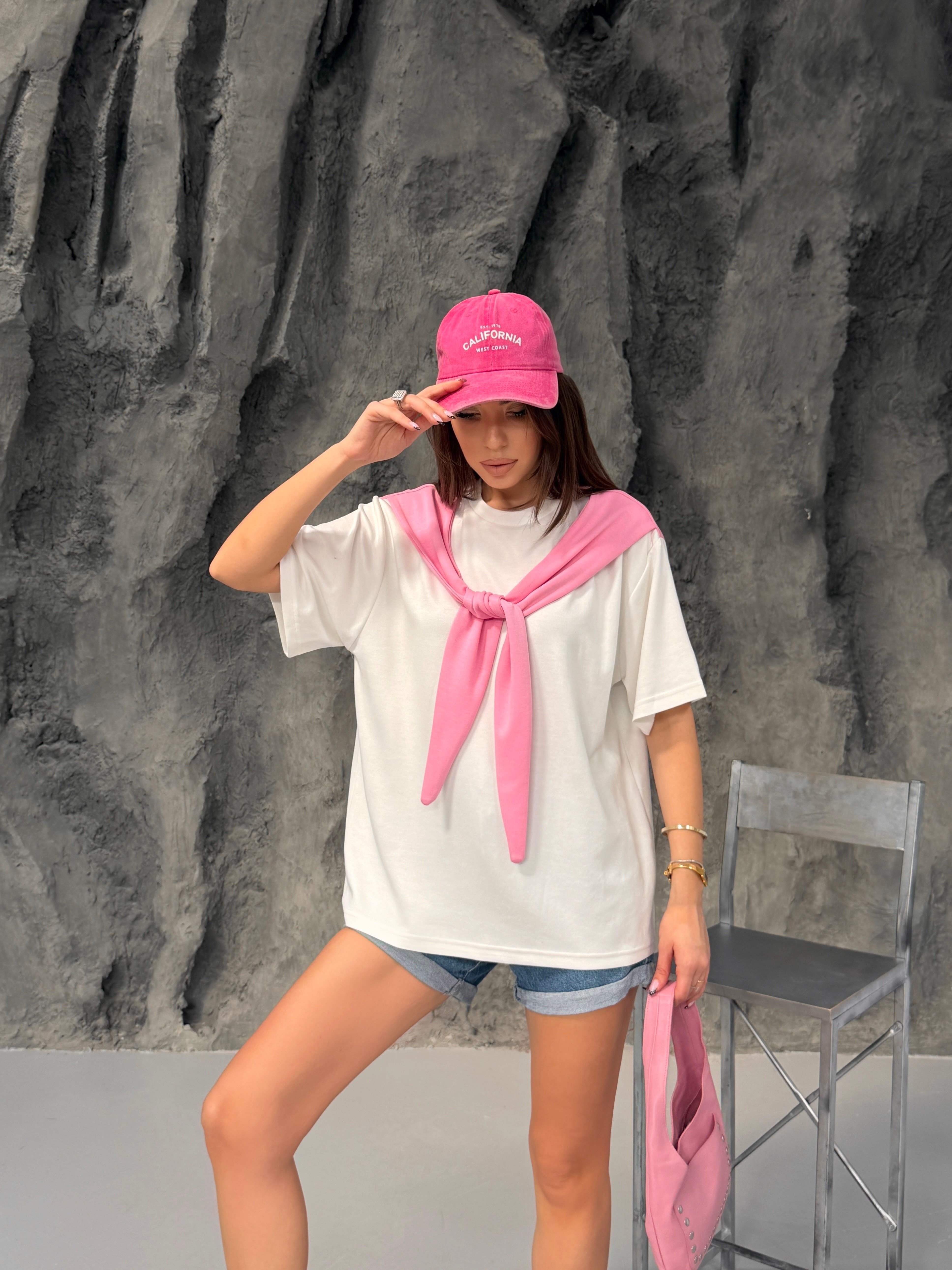 Atkı Detaylı T-shirt Pembe