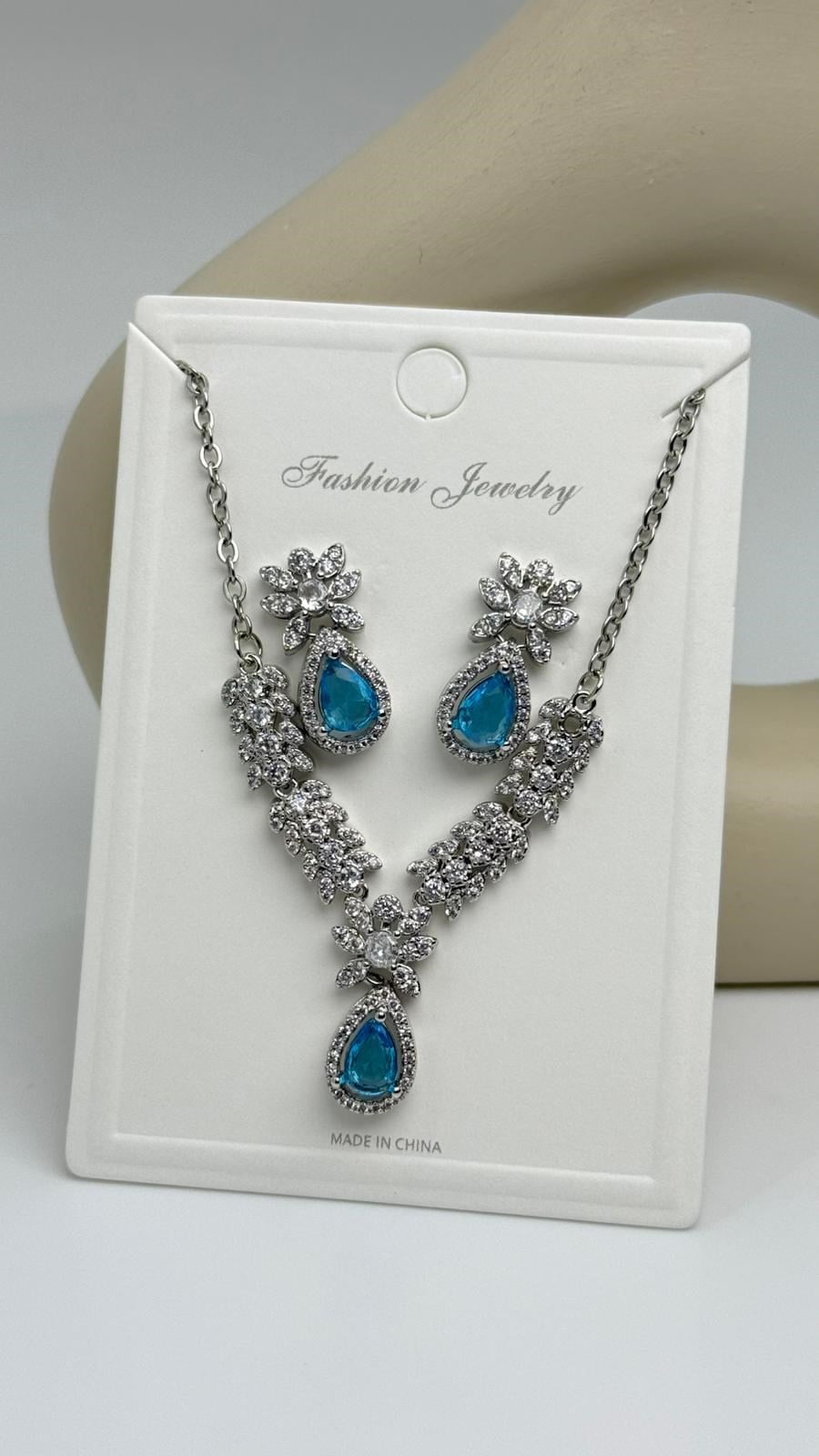 Baget Taşlı Set