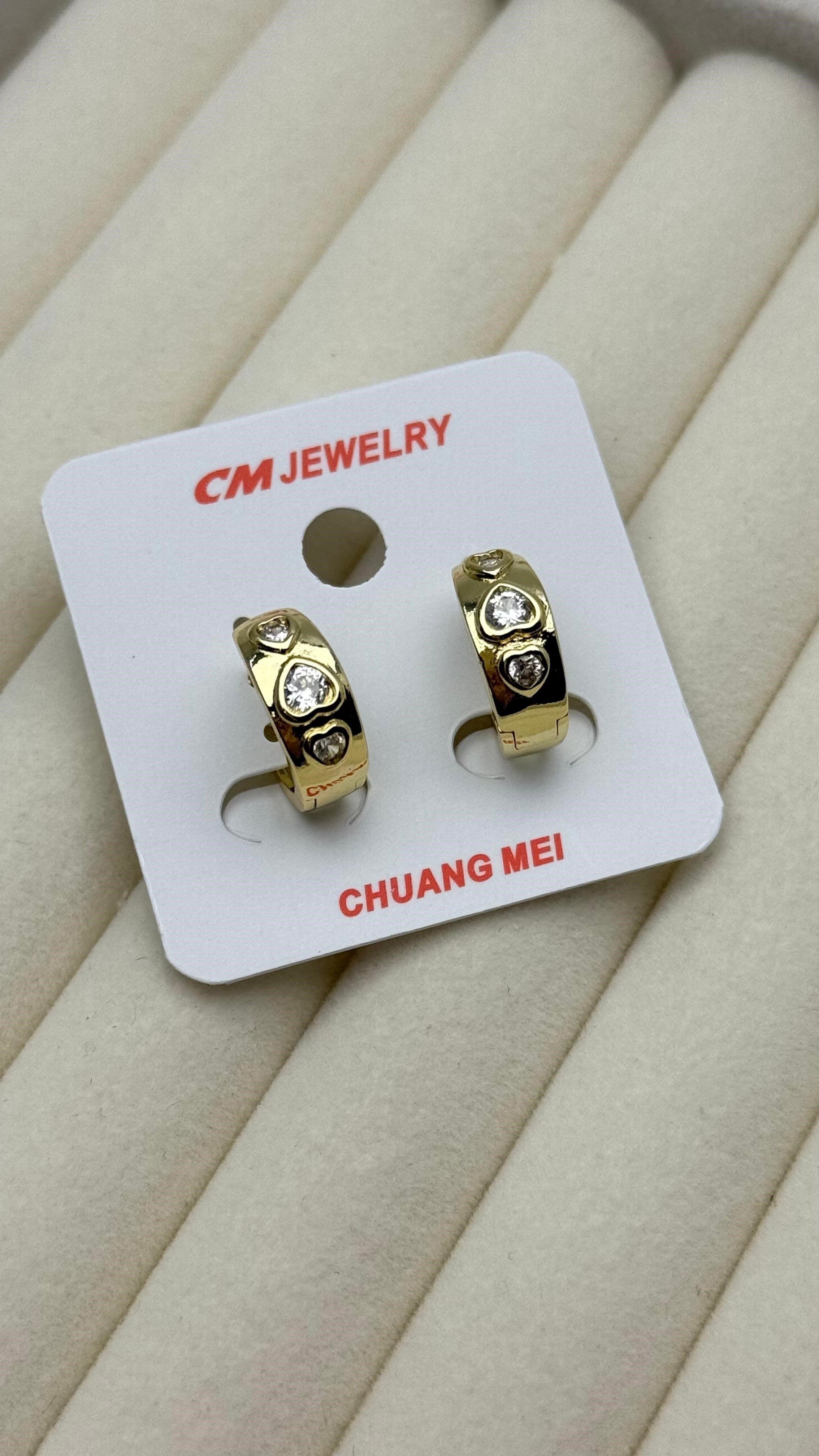 CM Küpe