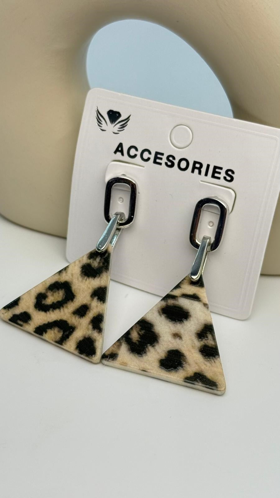 Leopar Küpe