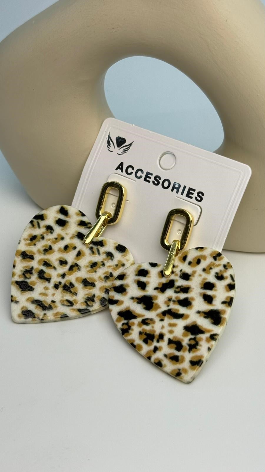 Leopar Küpe