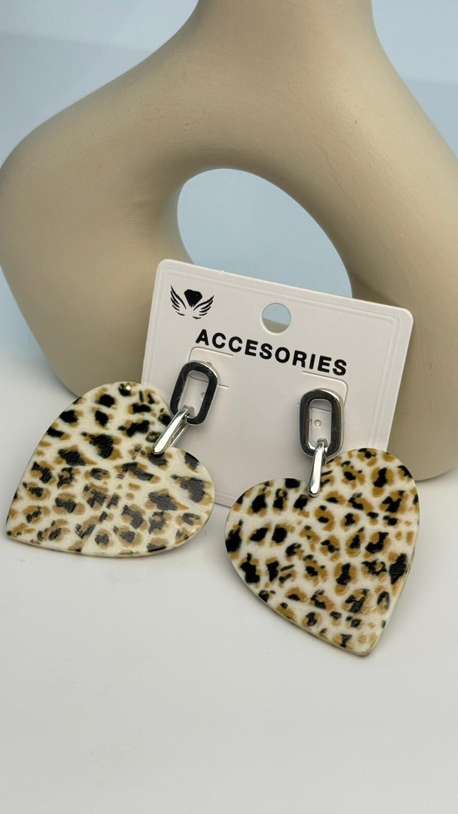 Leopar Küpe