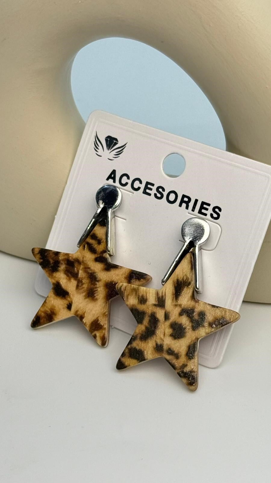Leopar Küpe