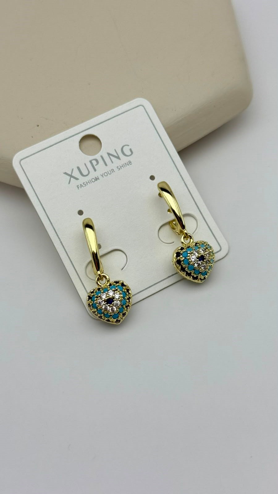 Xuping Nazarlı Küpe