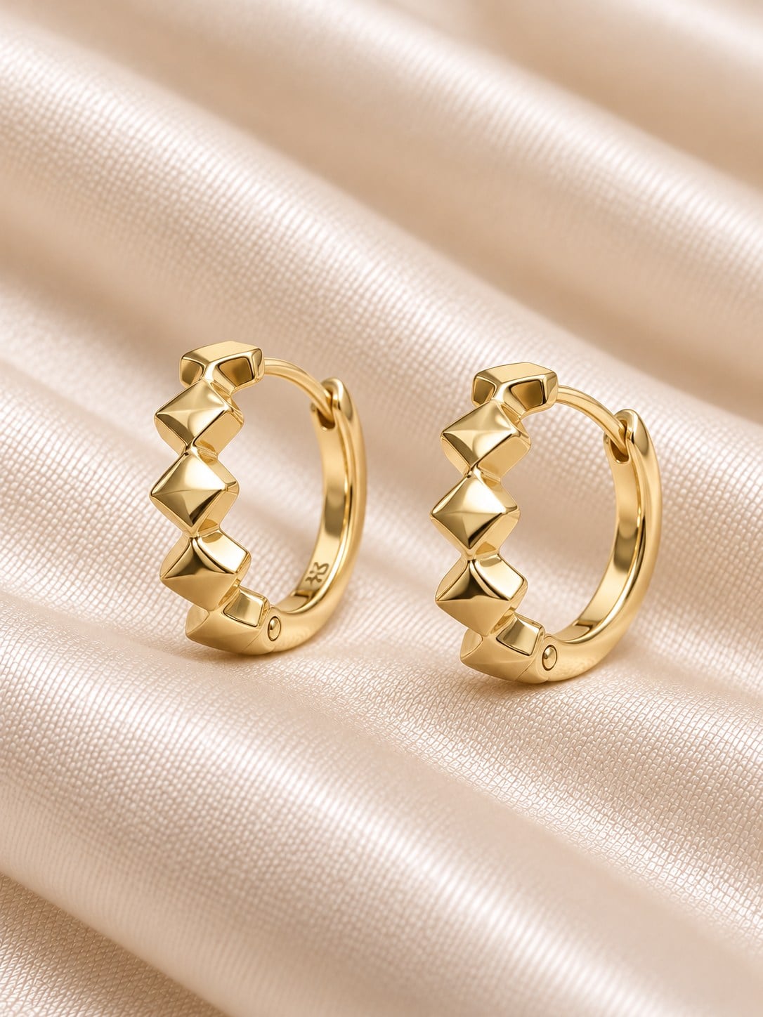 turkuaz-xuping-14k-piramit-desen-halka--6782-