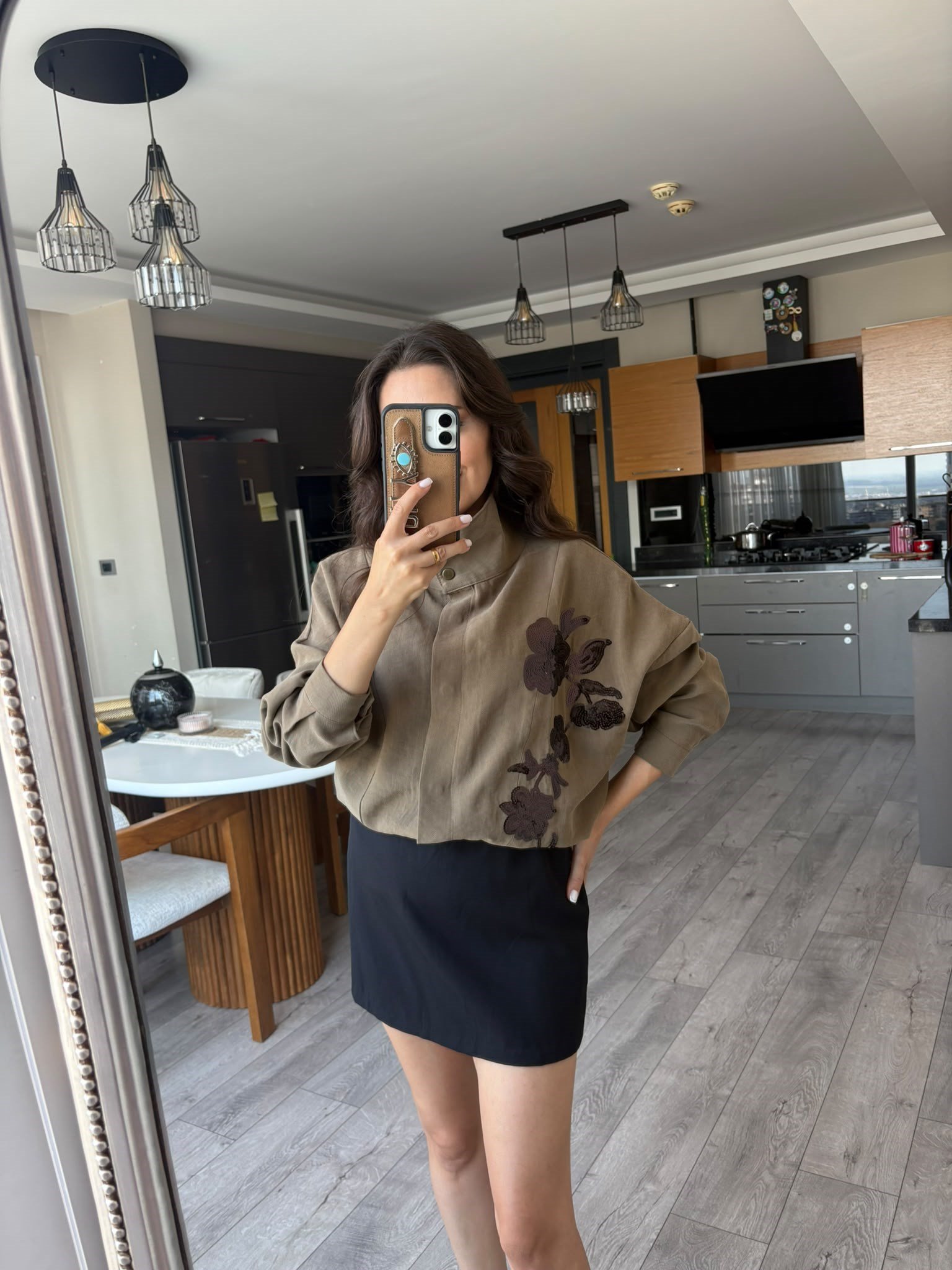  Haki Nakış İşlemeli Bomber Ceket