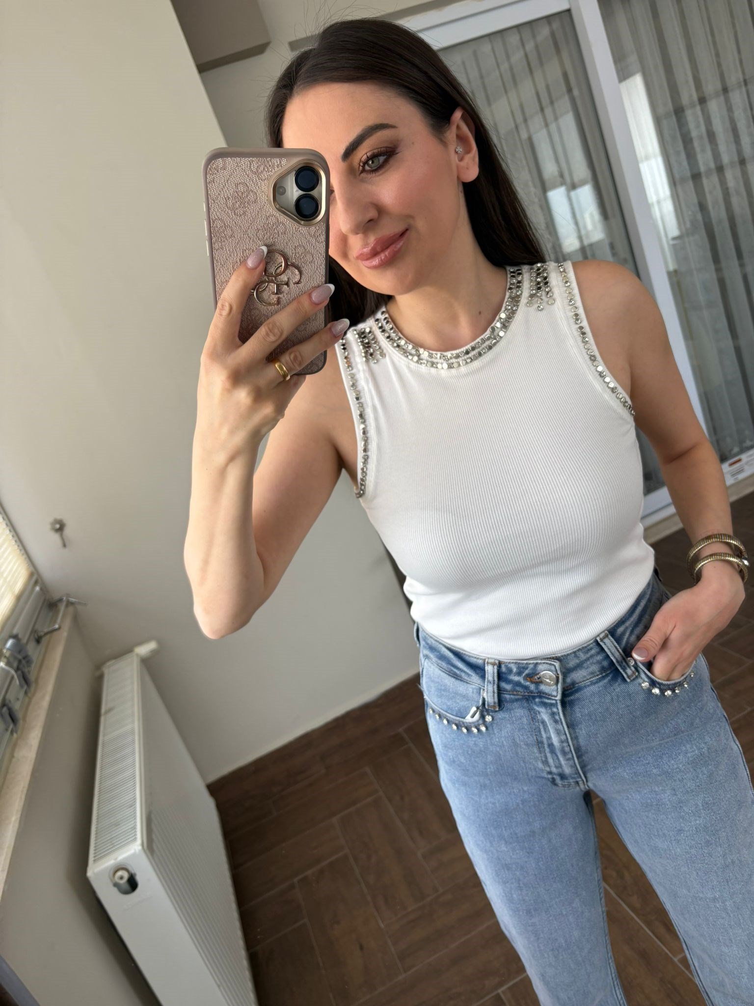 Beyaz Taşlı Bluz