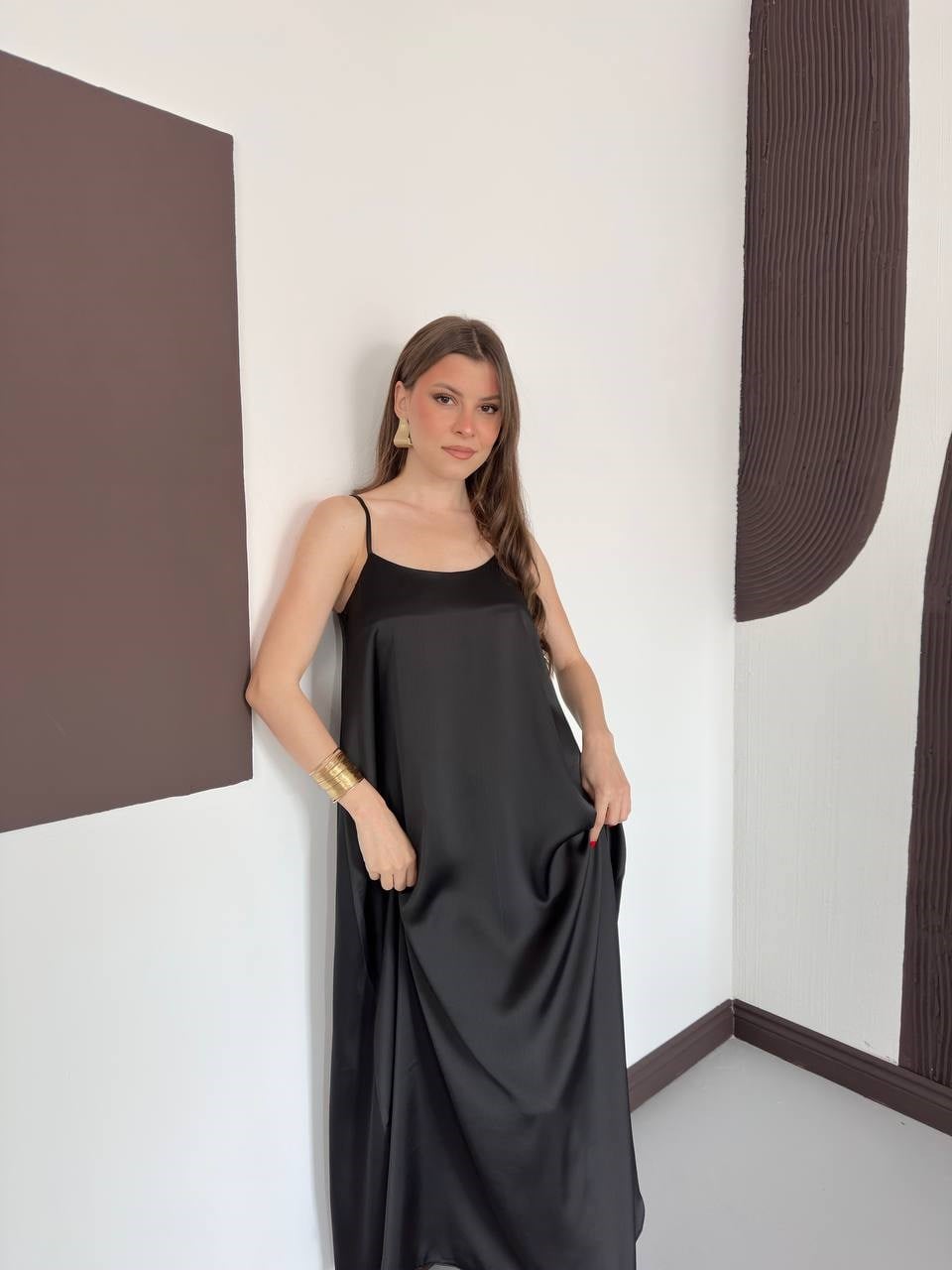 Askılı Uzun Saten Elbise Siyah