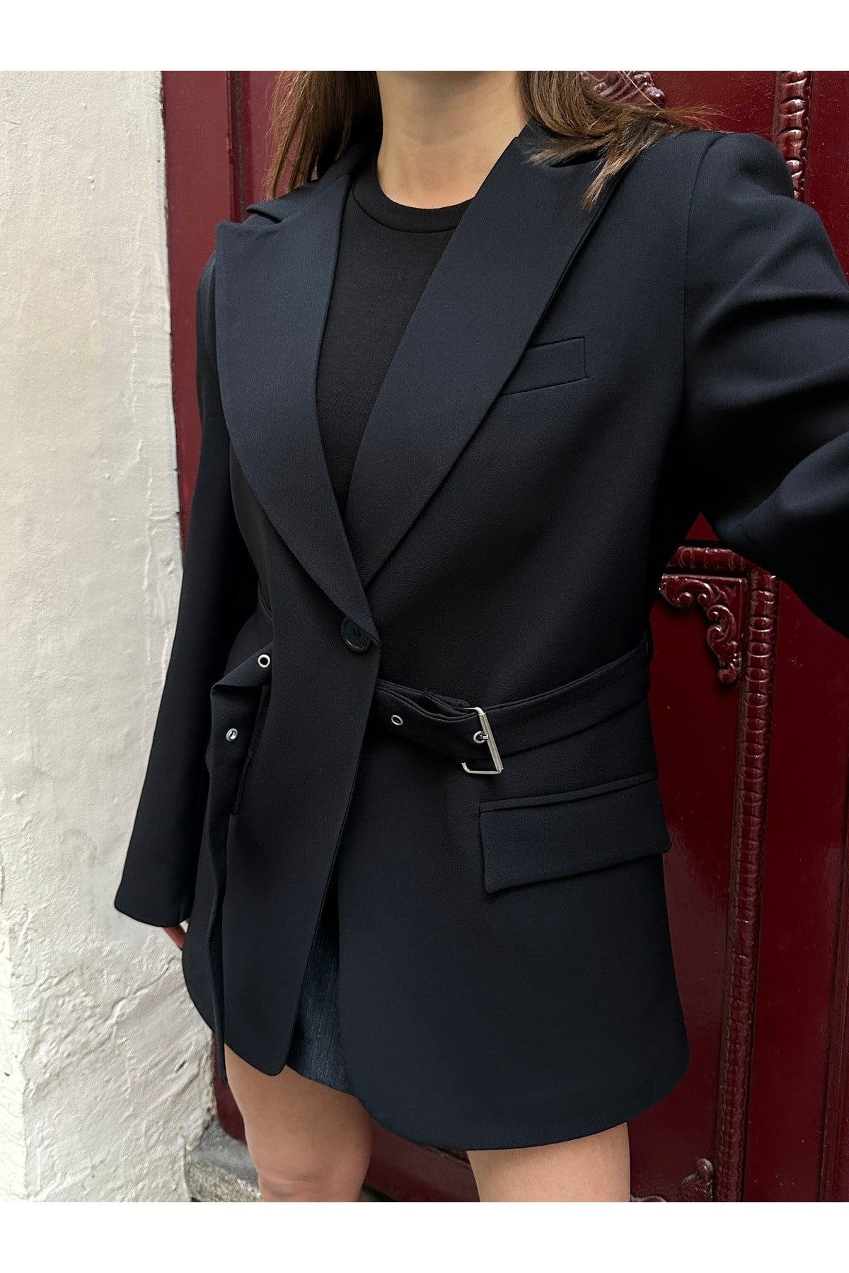 Kadın Yeni Sezon Kemer Detaylı Blazer Ceket
