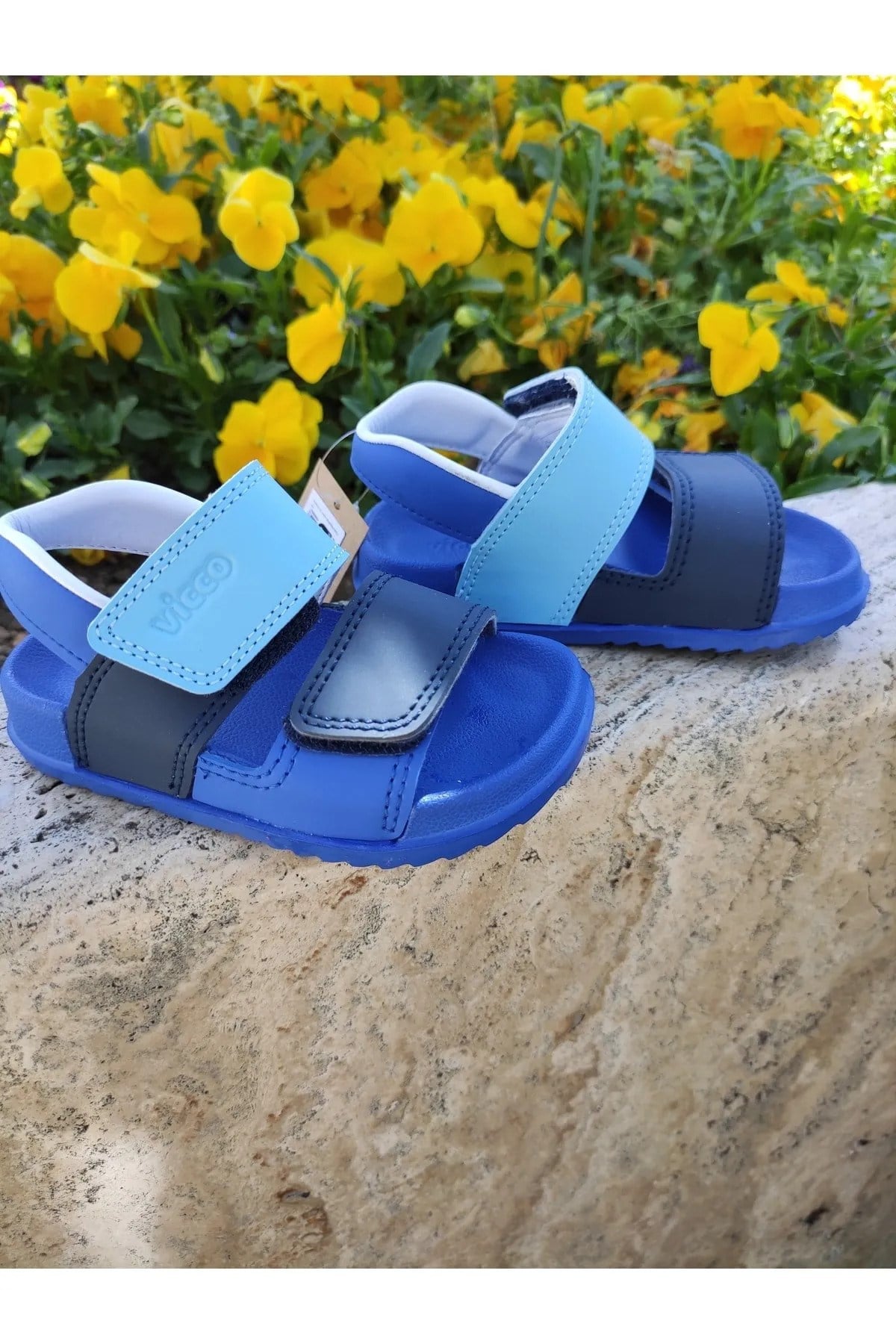 Krıxı Suya Dayanıklı Günlük Cırtlı Sandalet