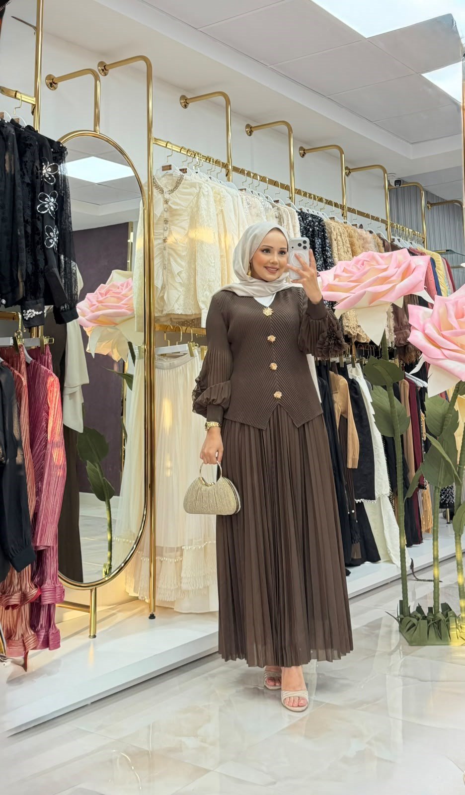 YASMİNE ETEKLİ TAKIM