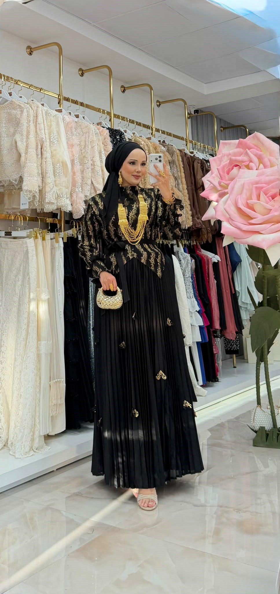 YONCA ELBİSE 