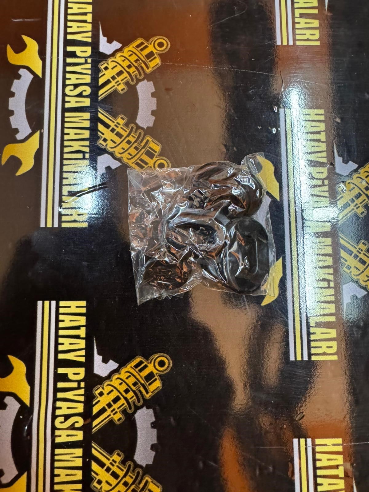 CG YAN KAPAK LASTİĞİ 