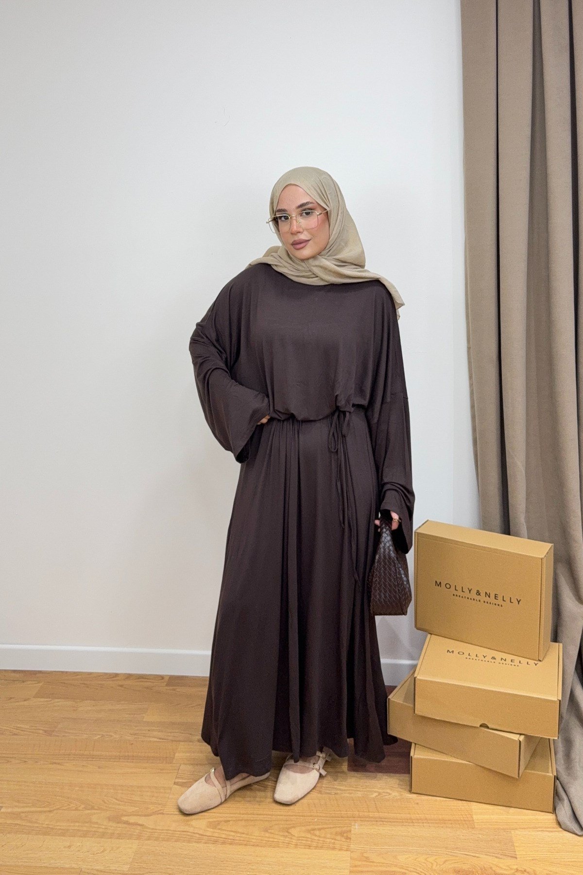 kadin-rahat-penye-tesettur-etekli-taki-1e0-2f.jpg