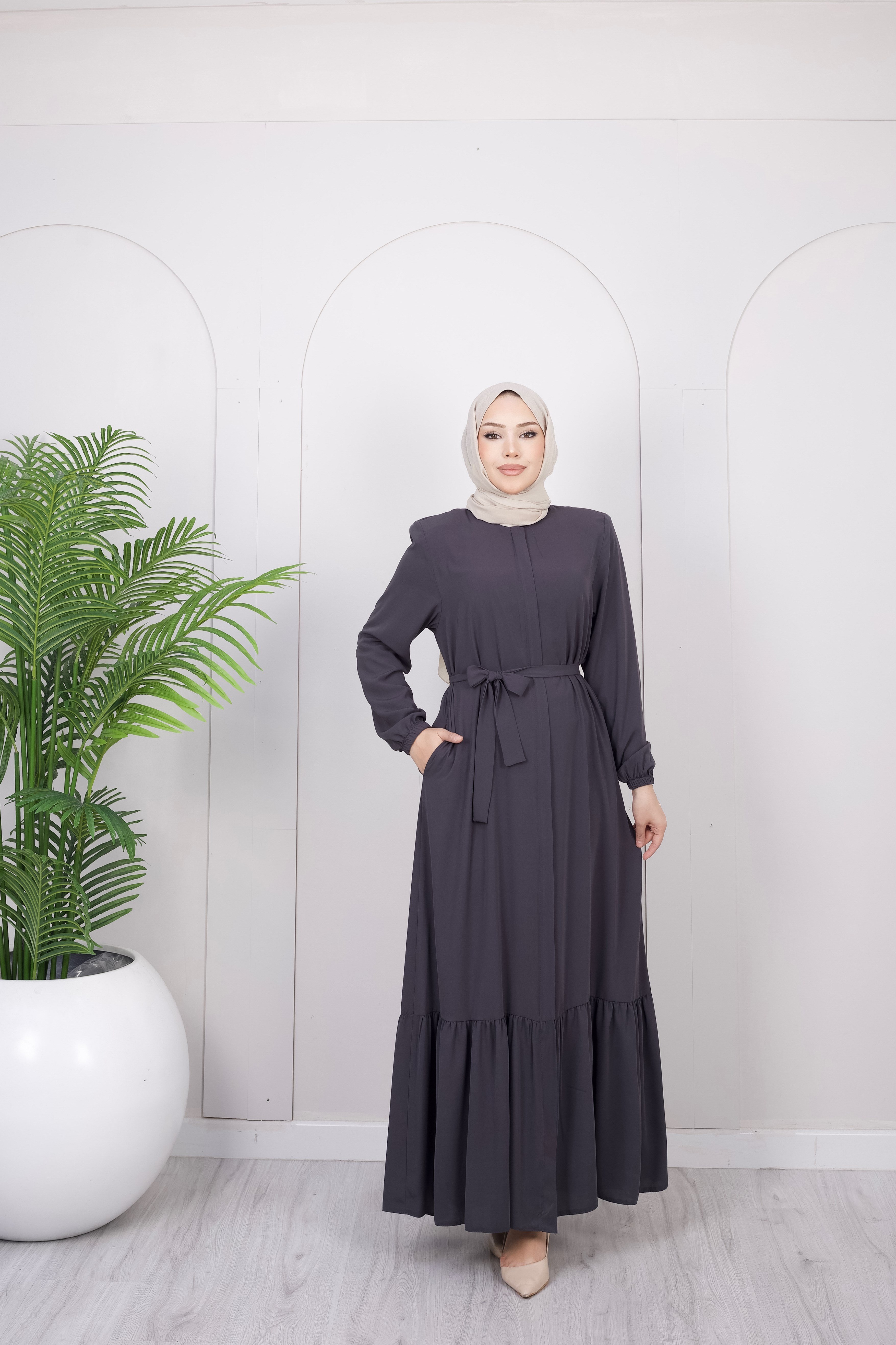 Alt Volanlı Kuşaklı Ferace | Füme