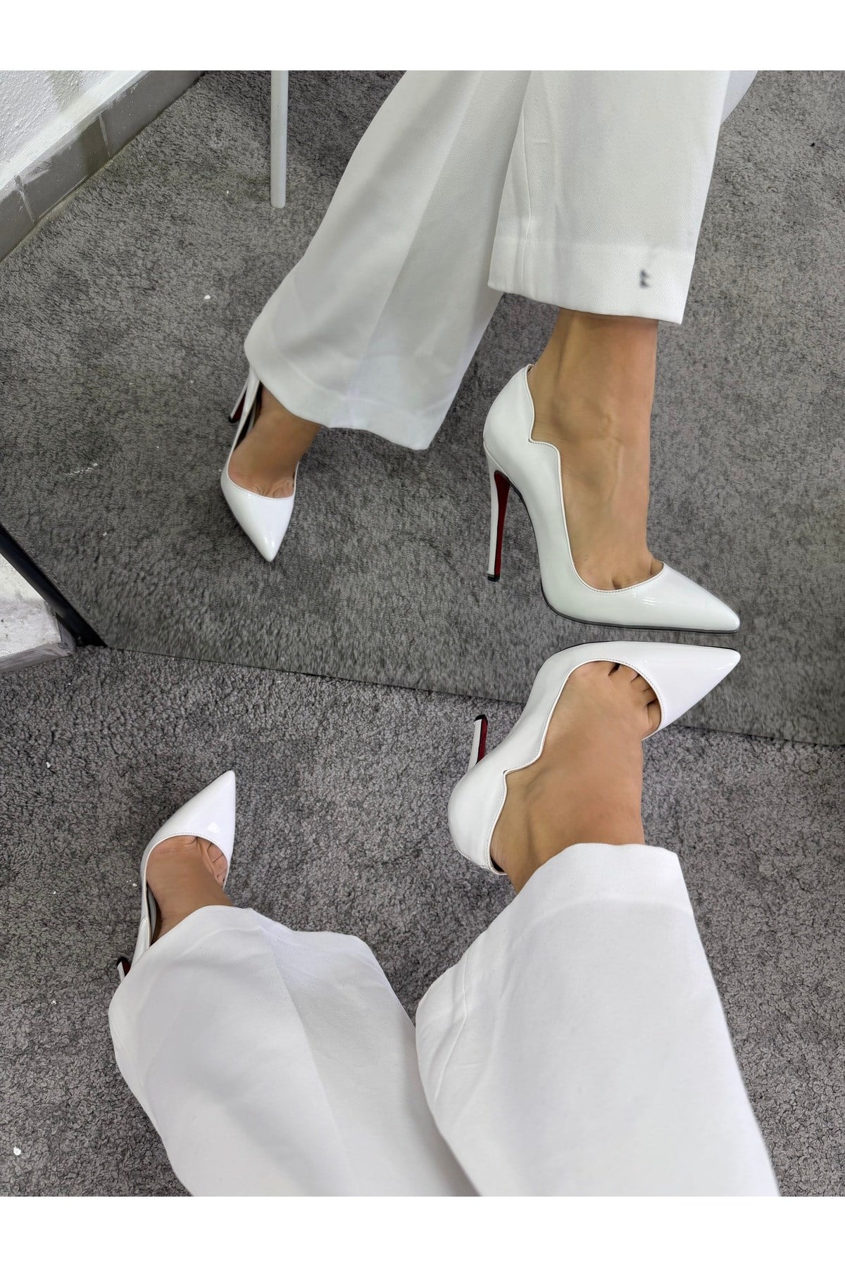 Beyaz Rugan Altı Kırmızı 12 cm Klasik Topuklu Stiletto Ayakkabı