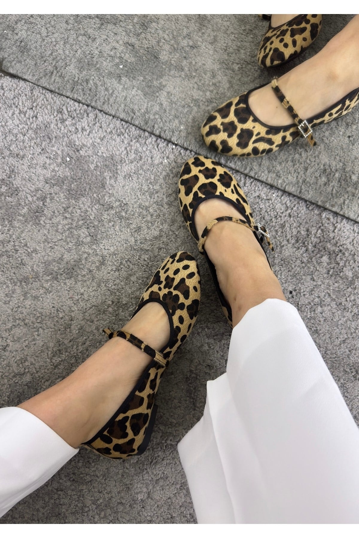 Leopar Kadın Babet