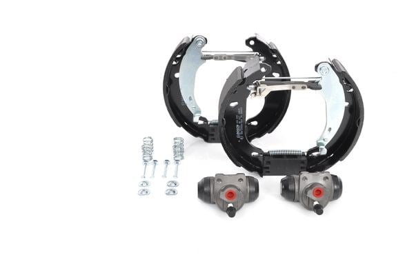 Arka Pabuç Balata Takımı Kit Renault Clıo Iı 1.0 00-05 1.2 98-09 1.4-1.4 16V 98-05 0204113725 Bosch 0204114073