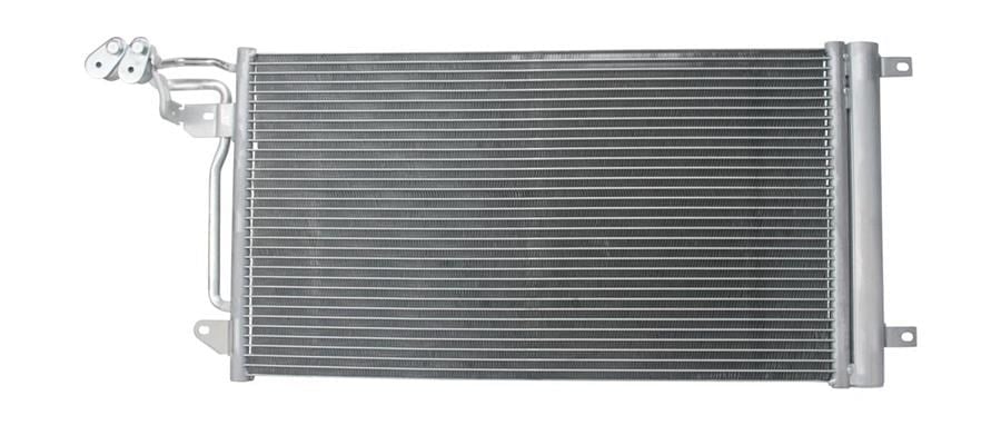 Condenser. Air Conditioning Audı A1 8X 10-18 Bosch 1986Ad2003