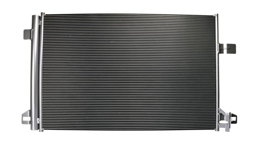 Condenser. Air Conditioning Vw Multıvan Vı Sg 15- Bosch 1986Ad2057
