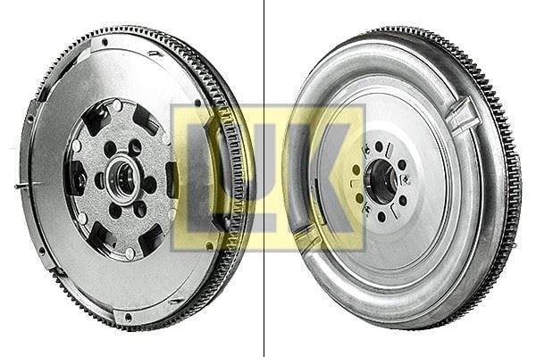 Debriyaj Volanı Golf Iv-Bora-A3 1.8-1.8T Ajq-Auq 00 > Luk 415011110