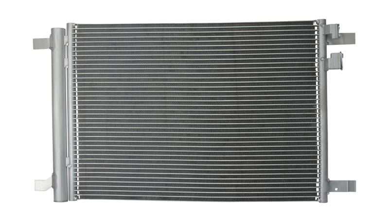 Radyatör Golf Vıı 1.6 Tdı Bosch 1986Ad2266
