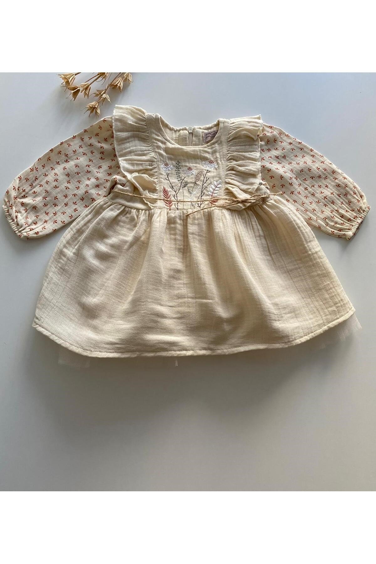 cicek-nakisli-muslin-kiz-bebek-elbise-810b85.jpg