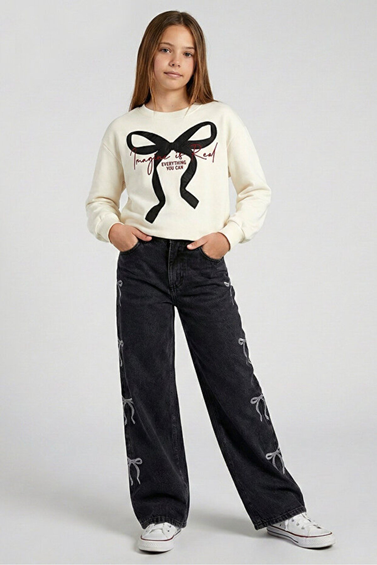 kiz-cocuk-fiyonk-nakisli-sweat-63ec63.jpg