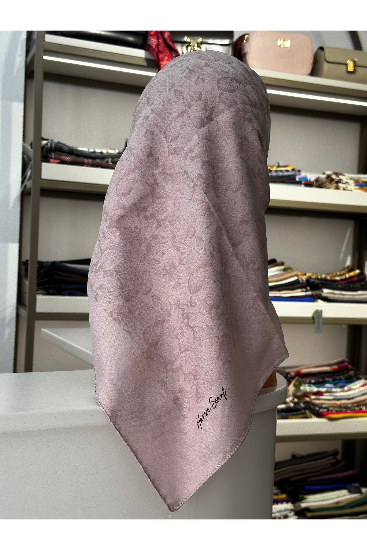 Harem Scarf Gold Derin Eşarp