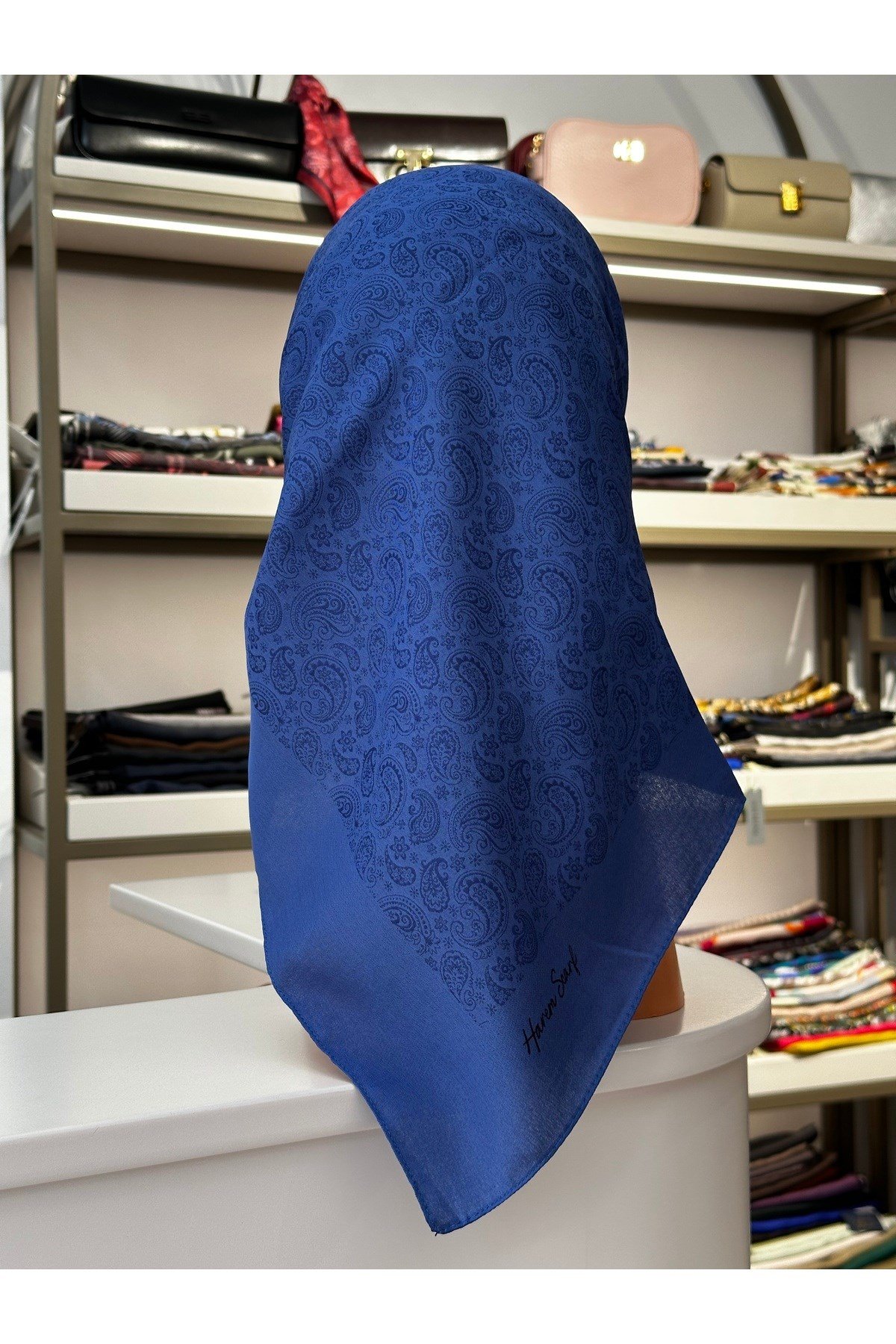 Harem Scarf Gold Elis Eşarp