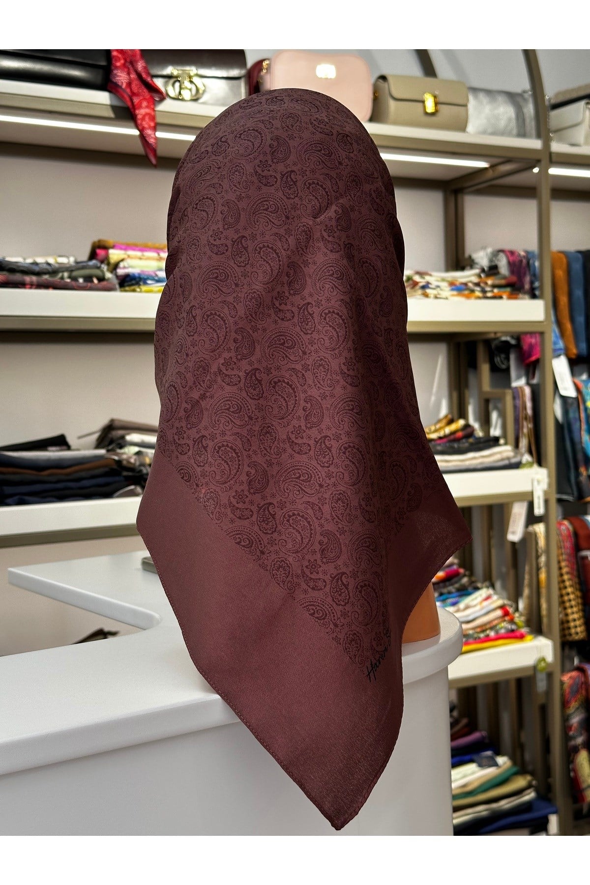 Harem Scarf Gold Elis Eşarp