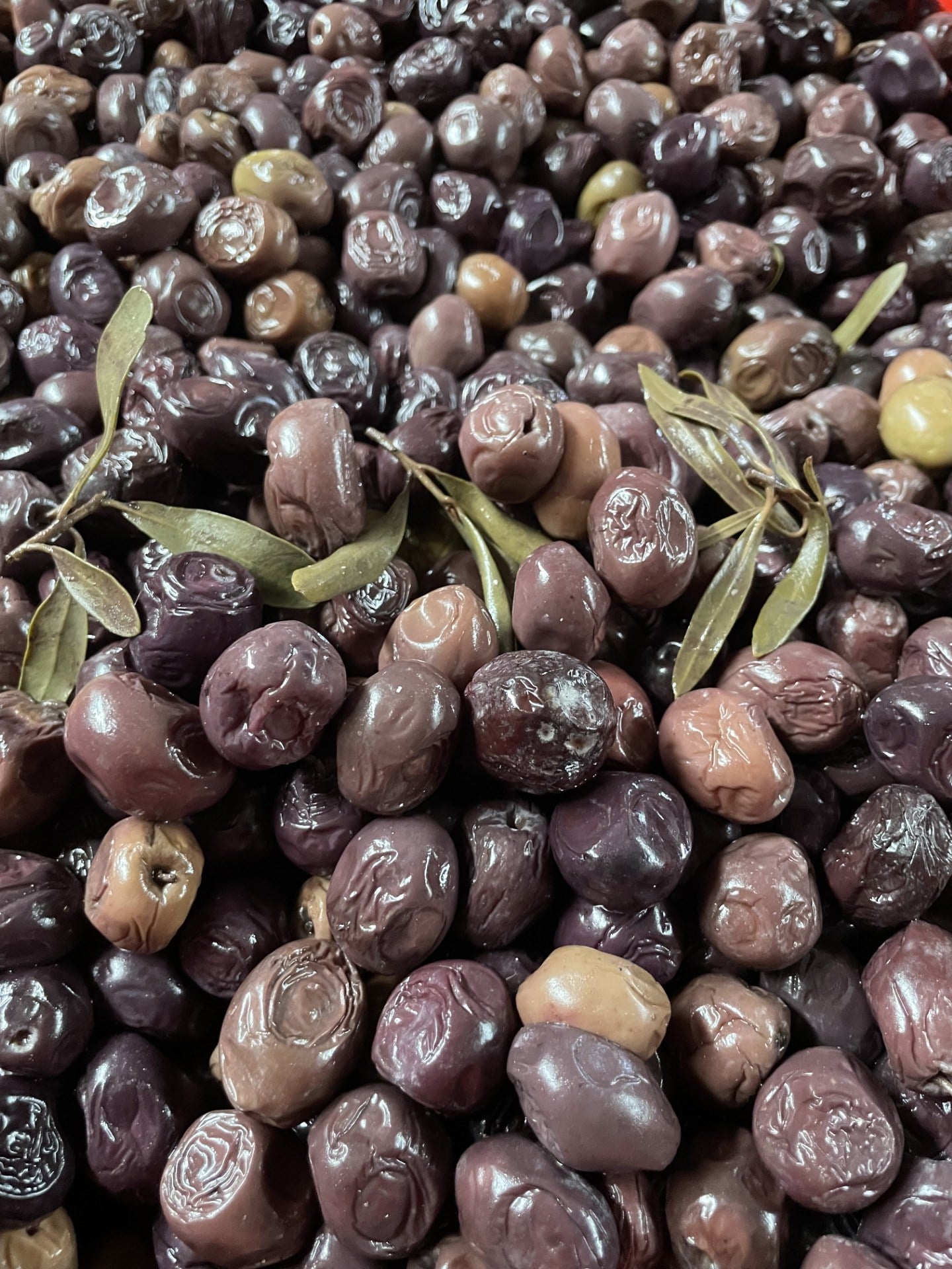 Taş Arası Siyah Zeytin 1 / Kg