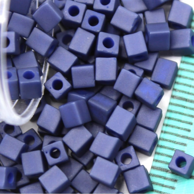 Miyuki Boncuk Kare 3 mm No: 17