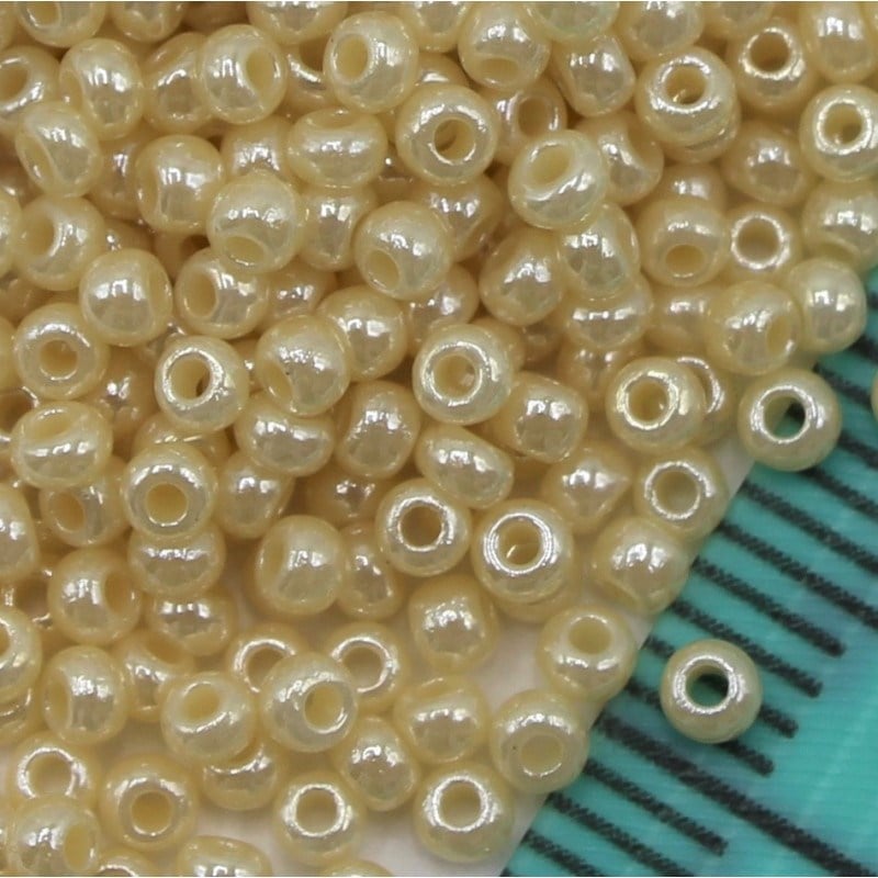 Miyuki Boncuk Round 11-00 2 mm No: 4
