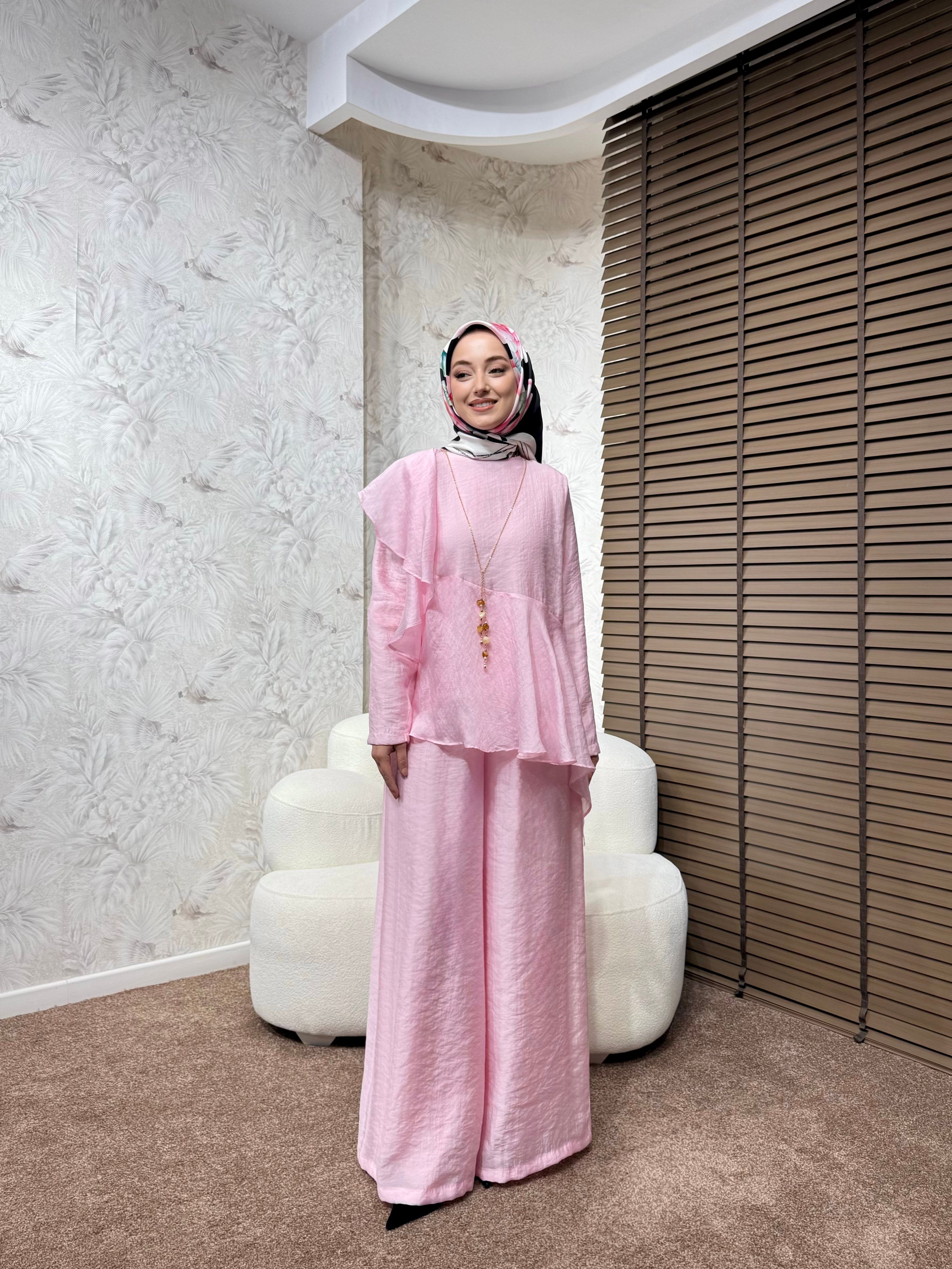 BBC LAVERA TAKIM | PEMBE