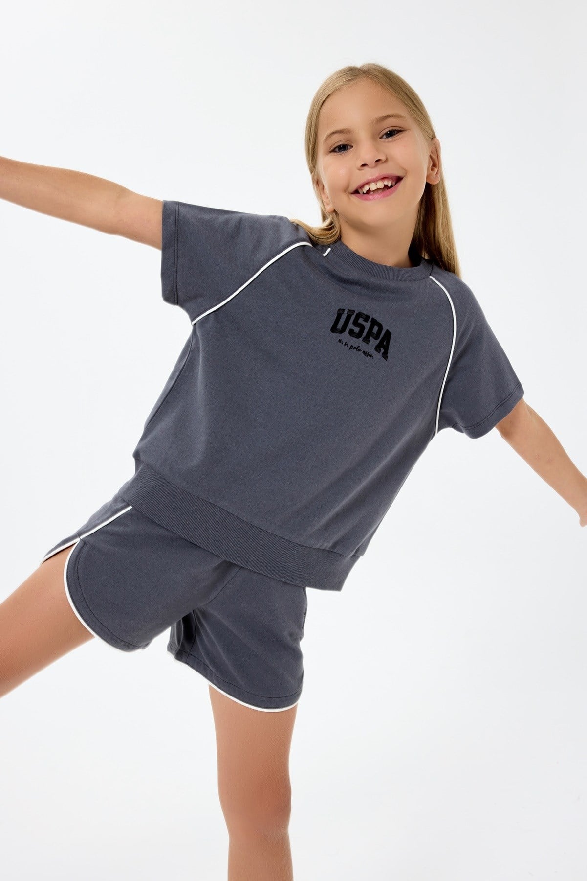 U.S. Polo Assn Kız Çocuk İki İplik Şortlu Takım Füme