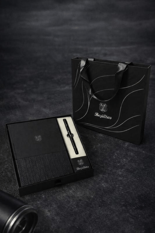 Beşiktaş Premium A5 Defter & Roller Kalem Seti (96 Yaprak Çizgili) – Özel Kutulu