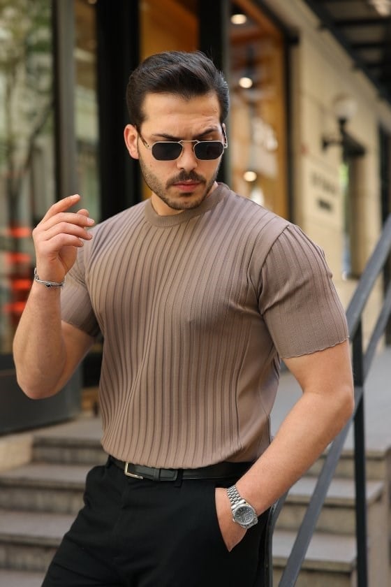 Erkek Fitilli Bisiklet Yaka Kısa Kollu Tişört