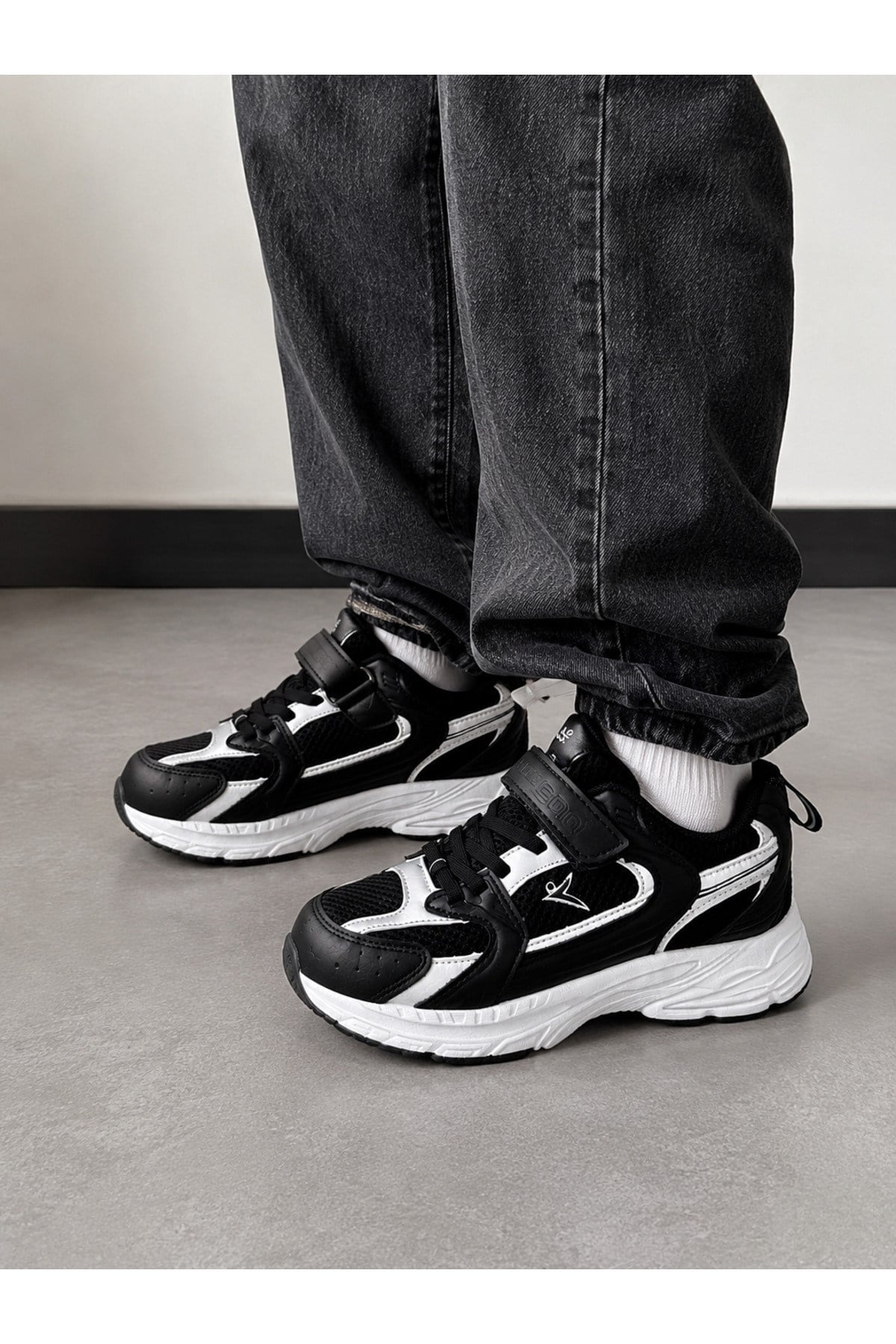 terra siyah çocuk sneaker