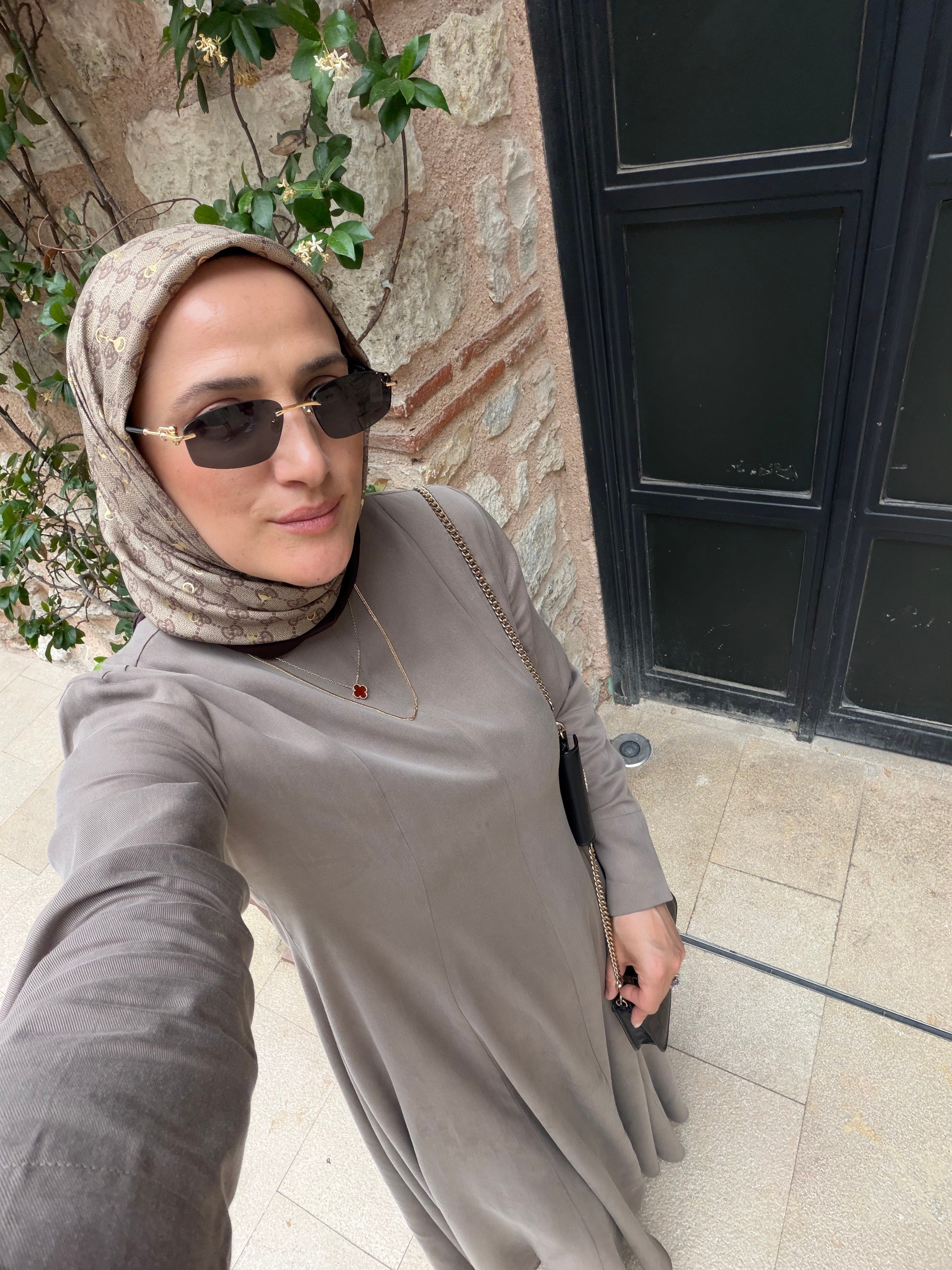MAREN KULPLU ELBİSE / VİZON