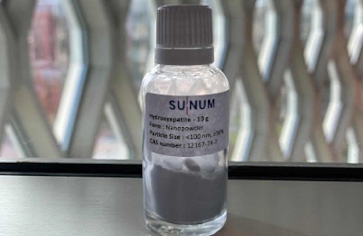 Biphasic calcium phosphate (nanopowder, Mixture of HA and β-TCP)