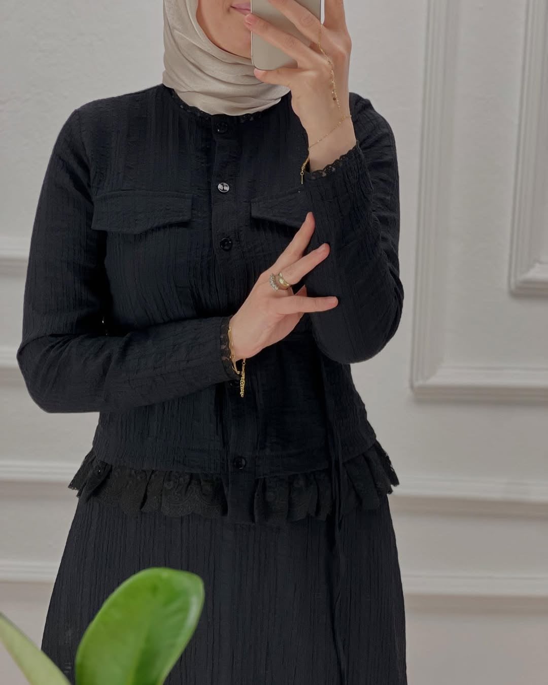 ÇALIKUŞU ETEKLİ TAKIM SİYAH